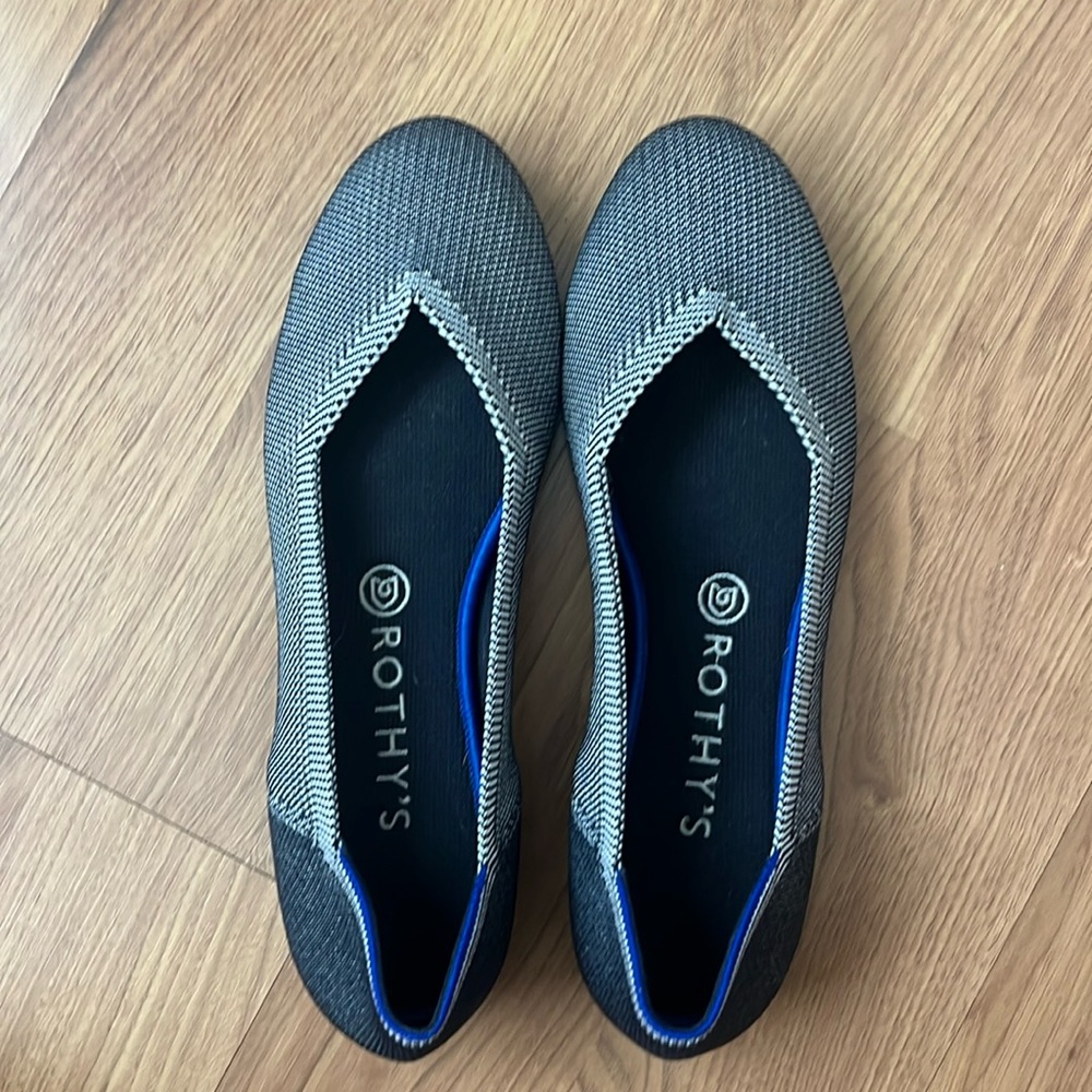 Rothy’s round toe flats 9.5 women’s The flat